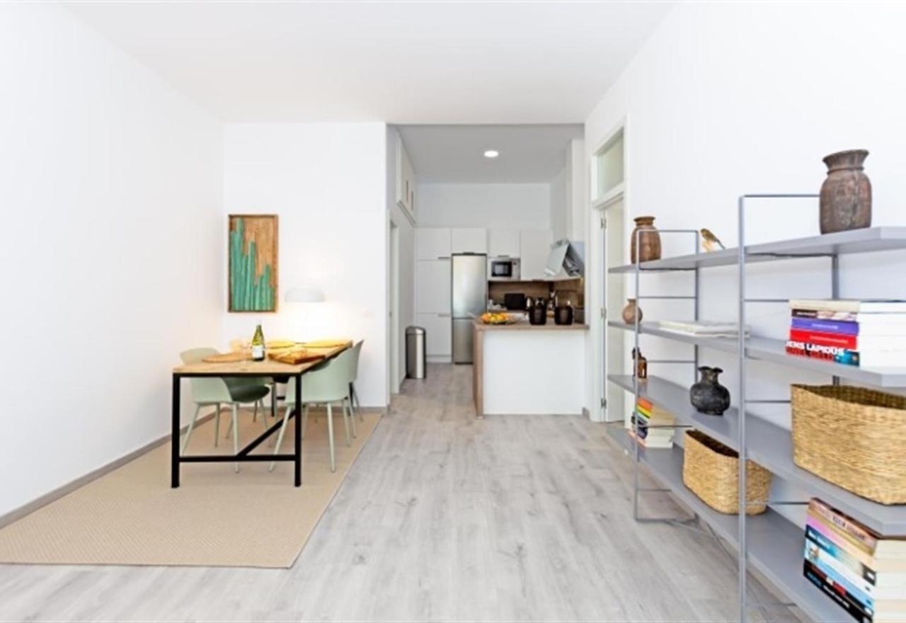Beach Apartment Montemarcarihuela Торемолинос Екстериор снимка