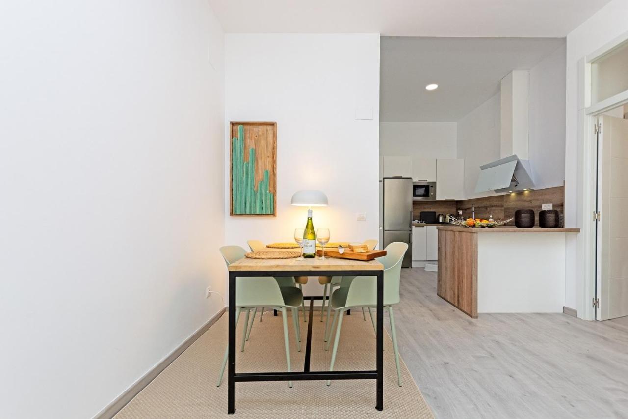 Beach Apartment Montemarcarihuela Торемолинос Екстериор снимка