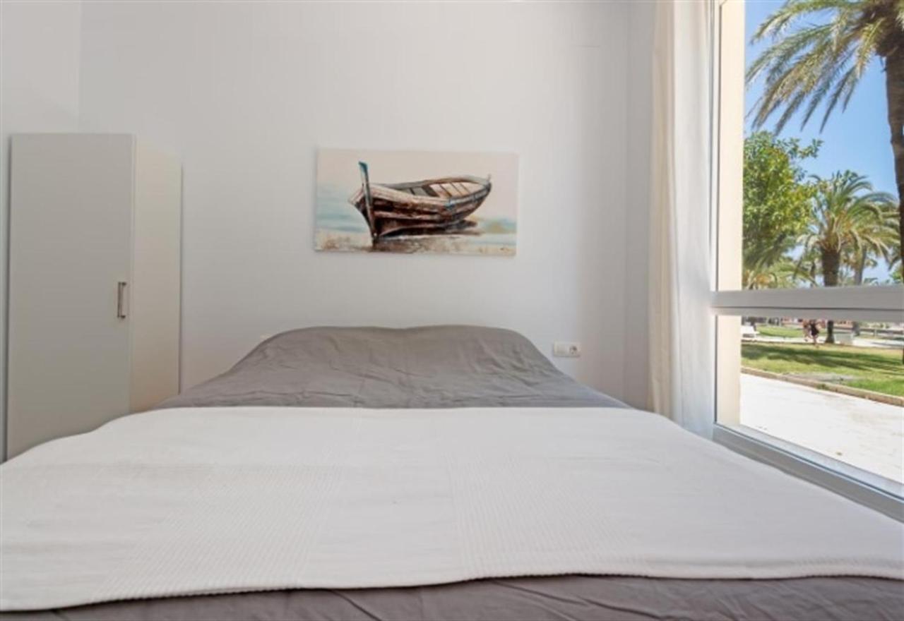 Beach Apartment Montemarcarihuela Торемолинос Екстериор снимка